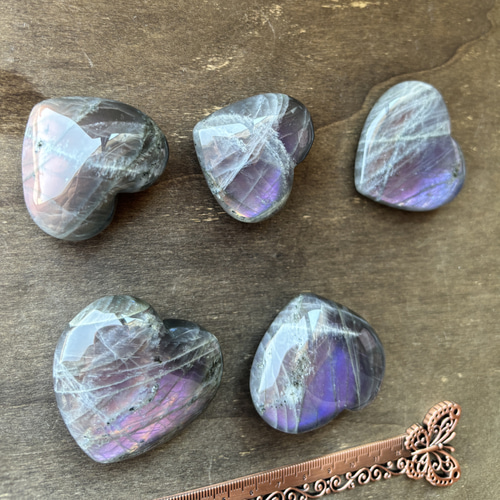 ゴールデンヒーラー ジオード入り 台座付き ハート ゴールデンヒーラー