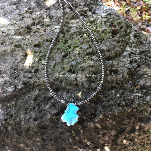 スリーピングビューティーナバホパール ターコイズ原石の美しさ