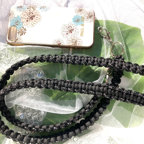 完成品 ストラップ スマホ•ショルダー パラコード コブラ編み 平