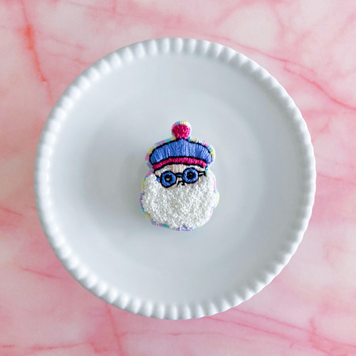 パステルおじさん 刺繍ブローチ ブローチ いちはちや 通販 17859568  