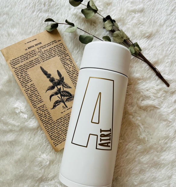 おしゃれ＊イニシャルお名前ステッカー＊ 耐水シール お名前シール オーダー インテリアステッカー かわいい 人気 8枚目の画像