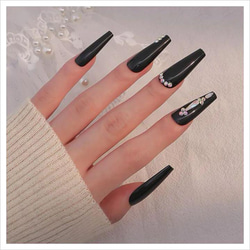 ＋料金なし即日発送可能2026パーツあり即日発送可能ギャル成人式ネイルロング2枚 ＋料金なし即日発送可能2026パーツあります成人式ギャルネイル