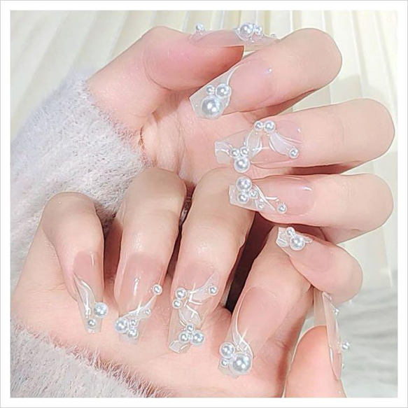 N426》既成ネイルチップ24枚セット パール リボン 白 成人式