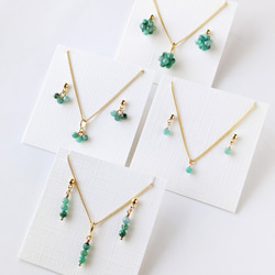 楽天市場】宇宙 ピアス エメラルド 一粒 K18 ピアス : PLEJOUR
