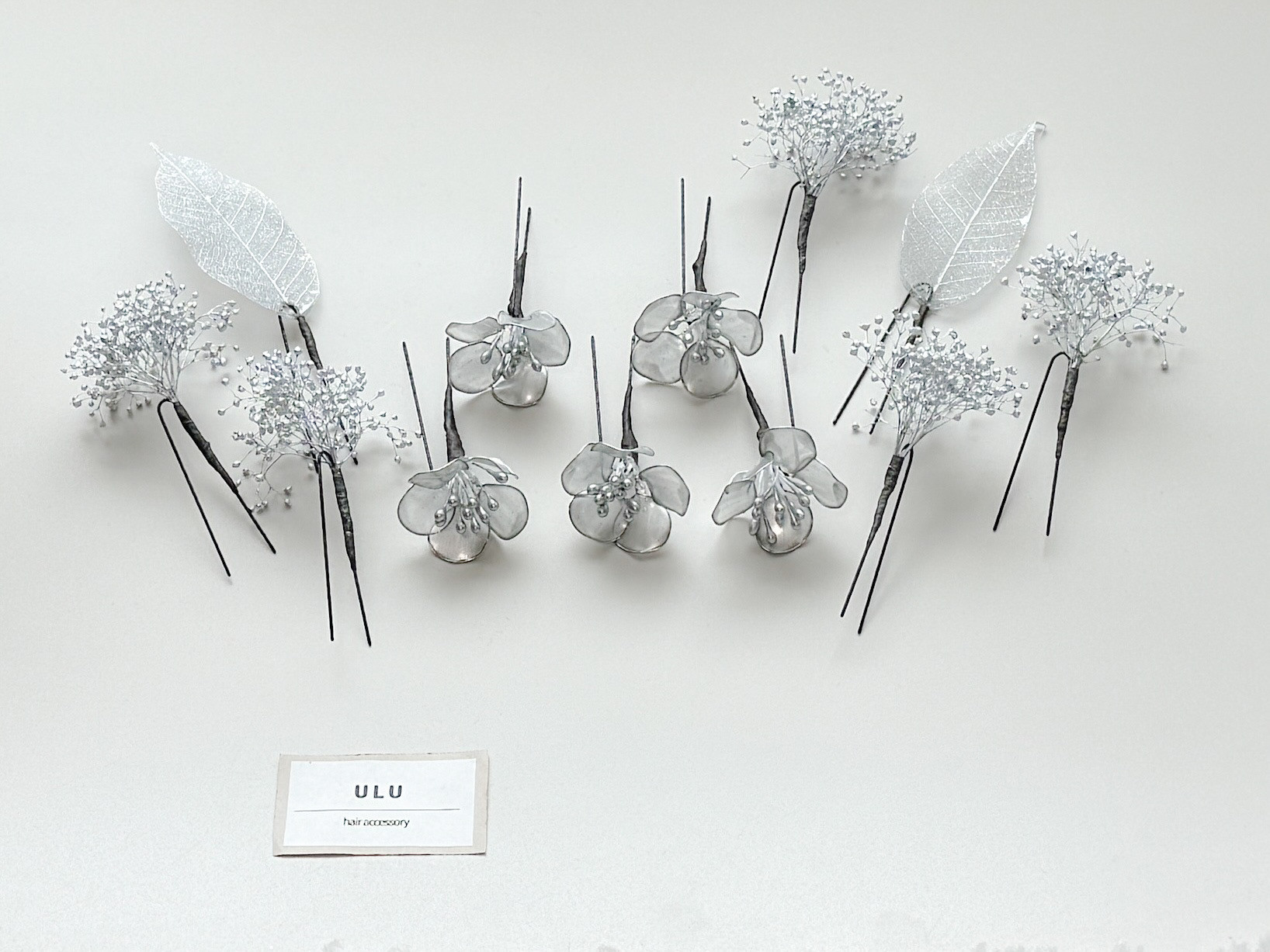 アメリカンフラワー ヘッドドレス シルバーフラワー 和装 髪飾り 成人式 卒業式 結婚式 振袖 袴 ドライフラワー