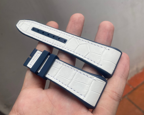 FRANCK MULLER Vanguard V45 28MM 用時計ストラップ、ワニ革