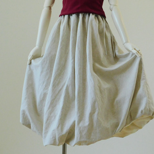 どんこ　慈雨　変形バルーン　かぼちゃ　フレアスカート グレー 青 38．5／－インディゴガーゼ青雨柄フレアーバルーンスカート