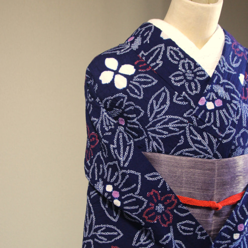 ◇現代 有松鳴海絞 浴衣◇【濃紺 紫赤】豪華な花々の小紋柄が小柄な方