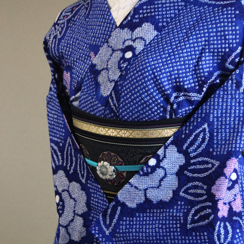 有松絞り 有松鳴海絞り 高級浴衣 青 花柄 牡丹柄 トールサイズ ◇現代 有松鳴海絞 浴衣◇【青に近い紺 藤色】牡丹に蝶が遊ぶ 粋