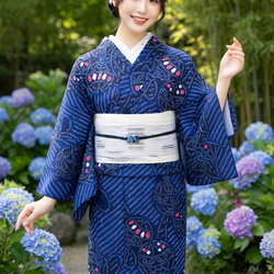 ◇現代 有松鳴海絞 浴衣◇【濃紺紺桃】手毬柄がエキゾチックな雰囲気