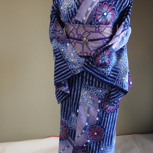 ◇現代 有松鳴海絞 浴衣◇【濃紺 他】雨にけぶる花絵巻 幻想的な雰囲気