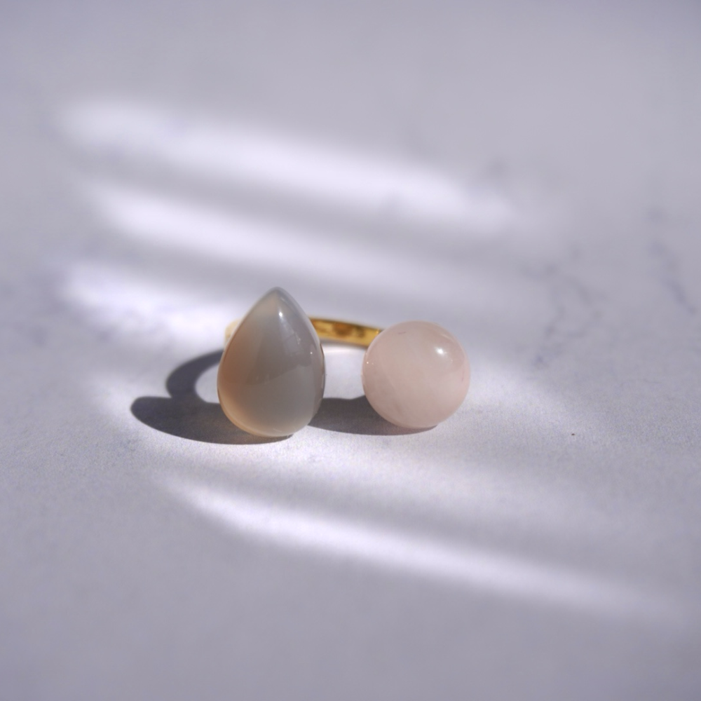 【桃色×グレー】世界に一つだけの天然石／フォークリング／ローズクォーツ×グレーオニキス／指輪／送料無料