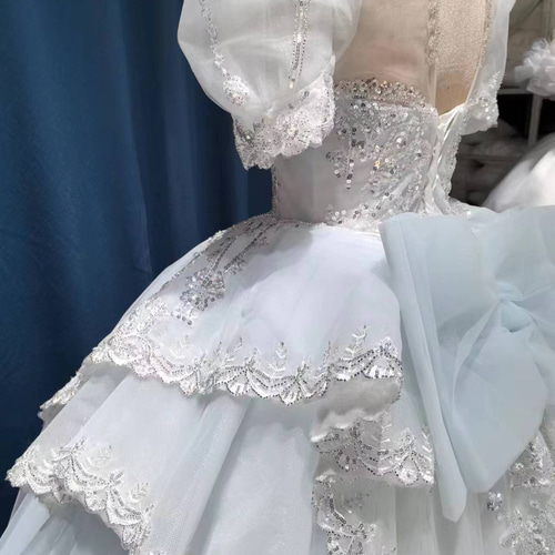 ☆ ⬜︎ ウエディングドレス④ 花嫁リボンスパンコール花袖レース豪華