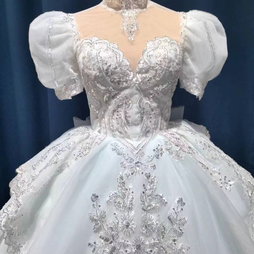 ☆ ⬜︎ ウエディングドレス④ 花嫁リボンスパンコール花袖レース豪華