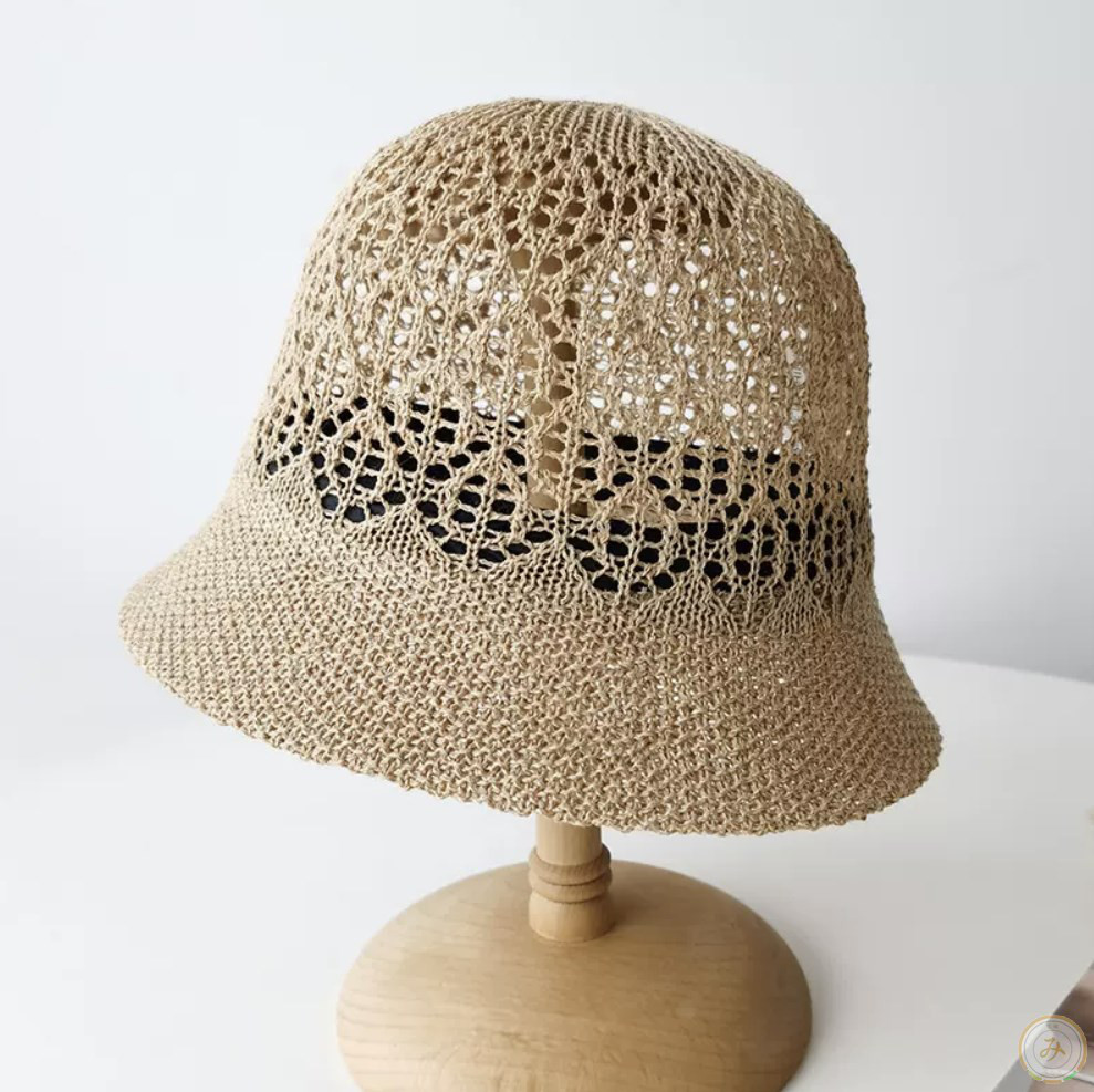 透かし編みバケットハット        Ω