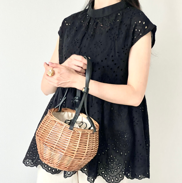 新作】送0カットワークレースのAラインが大人可愛い夏トップス