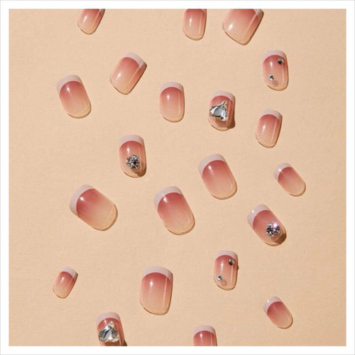 N500》既成ネイルチップ24枚セット ピンク フレンチ ビジュー ストーン