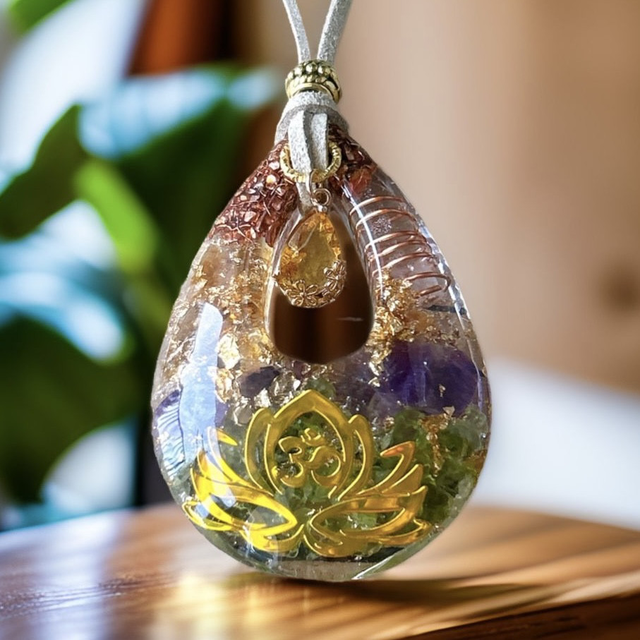 N.567】ハンドメイドネックレスオルゴナイトローズクォーツ薔薇蝶