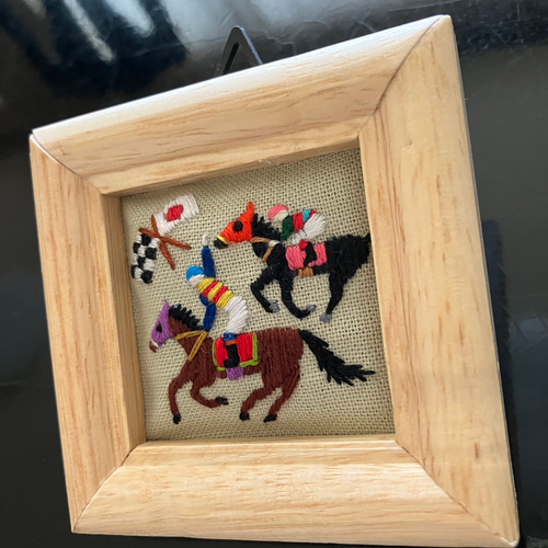 刺繍フレーム 競馬 ダービー 馬 壁掛け 壁飾り インテリア 雑貨 その他