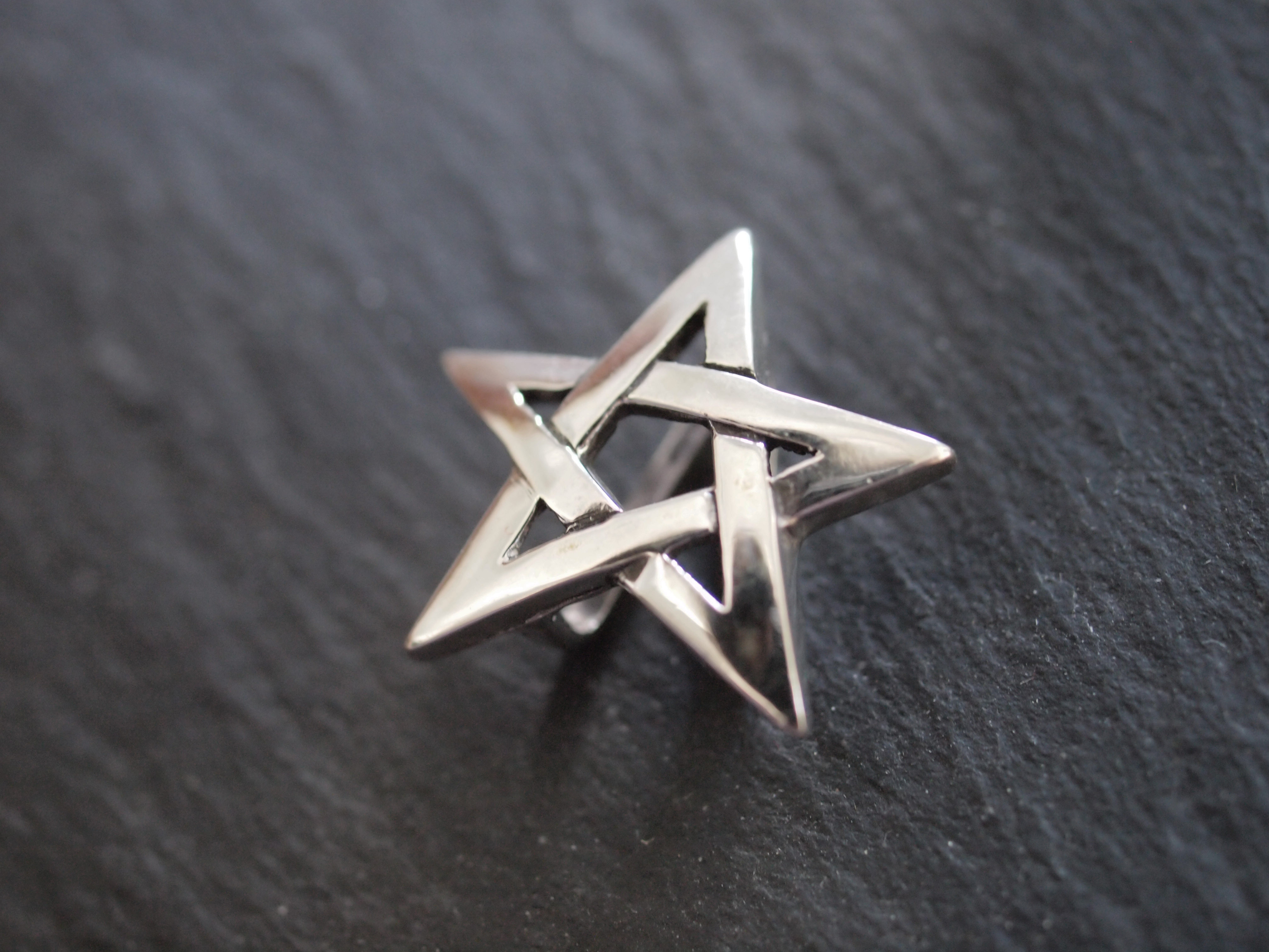 ドーマンセーマンの帯留（またはペンダントトップ）