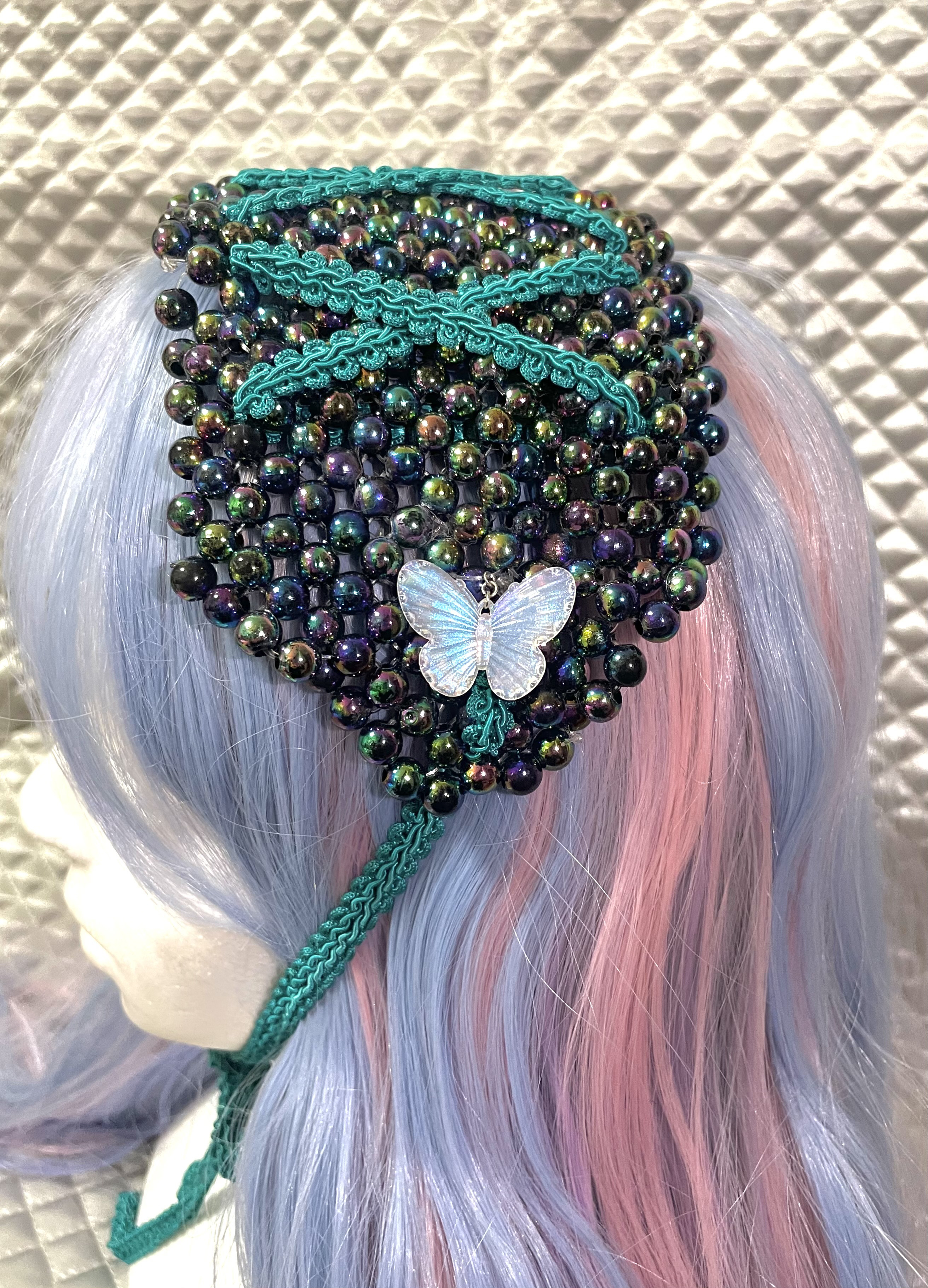 虹色ビーズのヘッドドレス