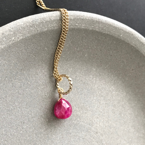 再販］美しいルビー♚ペンダントトップ ペンダントトップ m.y.♚パール