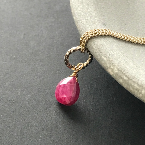 再販］美しいルビー♚ペンダントトップ ペンダントトップ m.y.♚パール