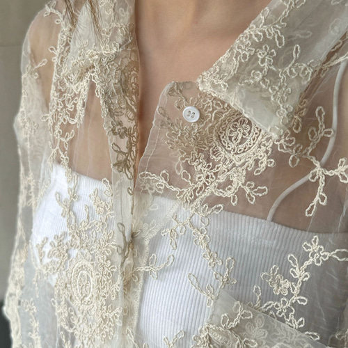 BEIGE ベイジ/レースブラウス/高級感/綺麗め/新品未使用 BEIGE， (Women) レディースのシャツ・ブラウス | 三越伊勢丹