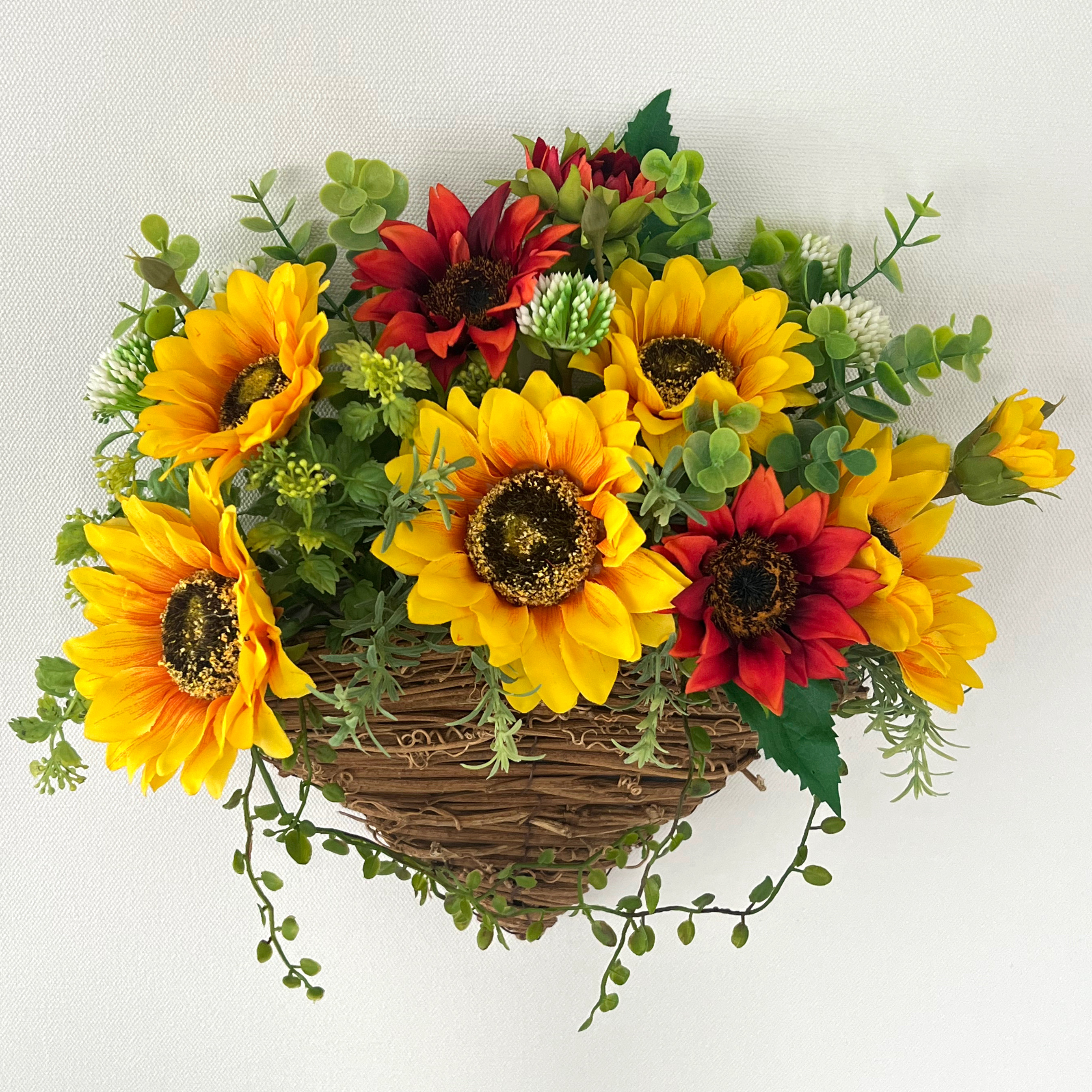 ひまわりのハンギングバスケット