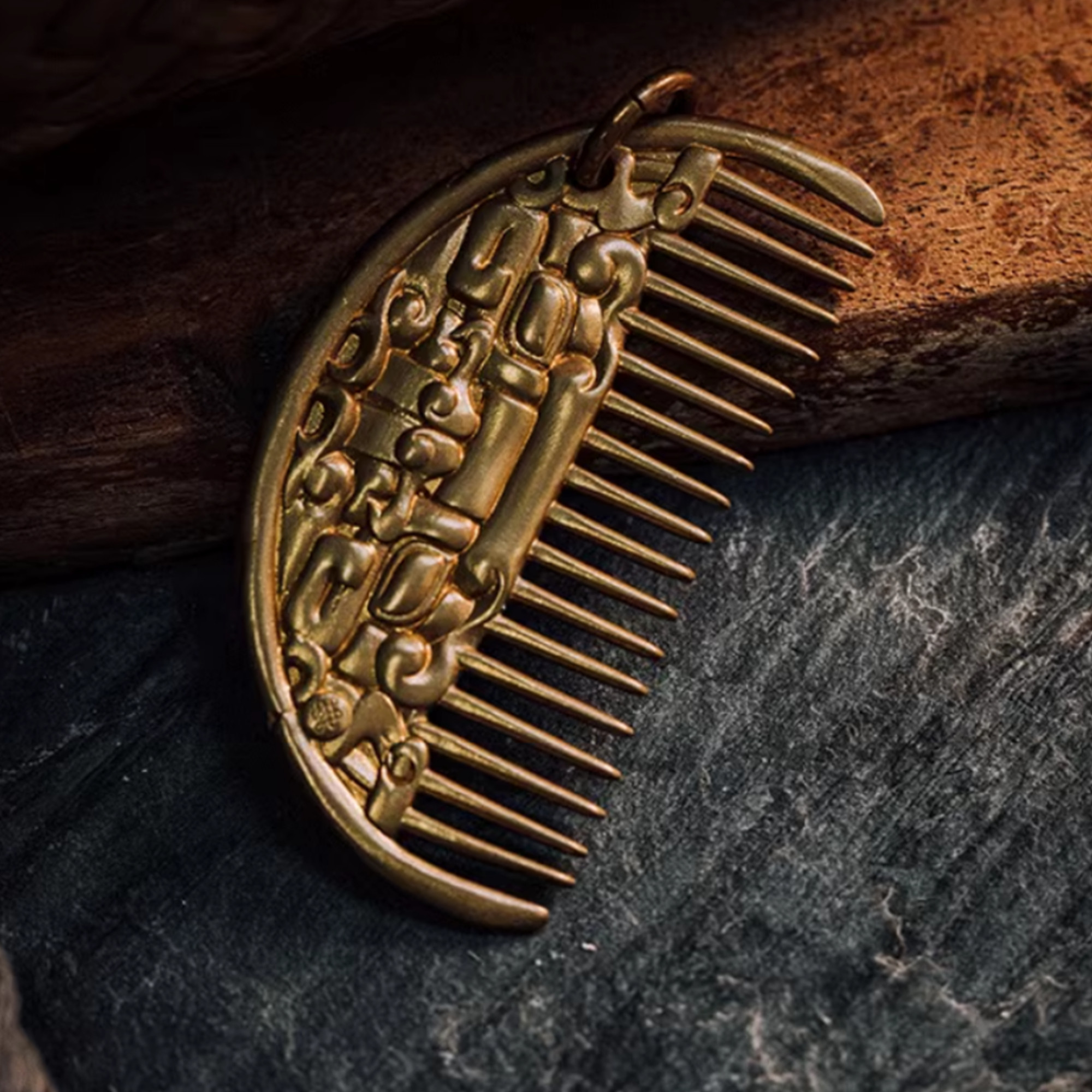 純銅製 古銅器 ヘアコームセット 極細工 中国古美術 高浮彫鏨刻 置物 金メッキ