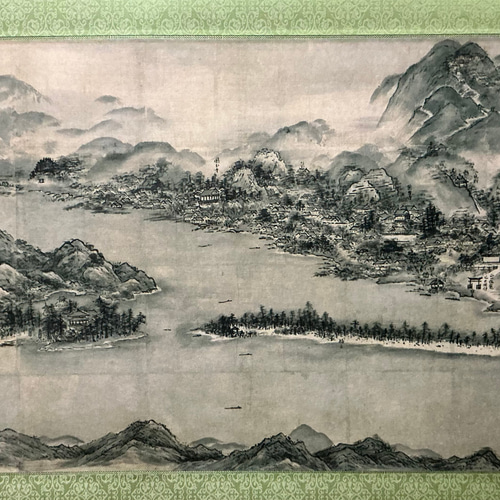 日本の名画 掛け軸 雪舟 天橋立図 その他インテリア雑貨 表具 月 日本の名画 掛け軸 雪舟 天橋立図 その他インテリア雑貨 表具 月