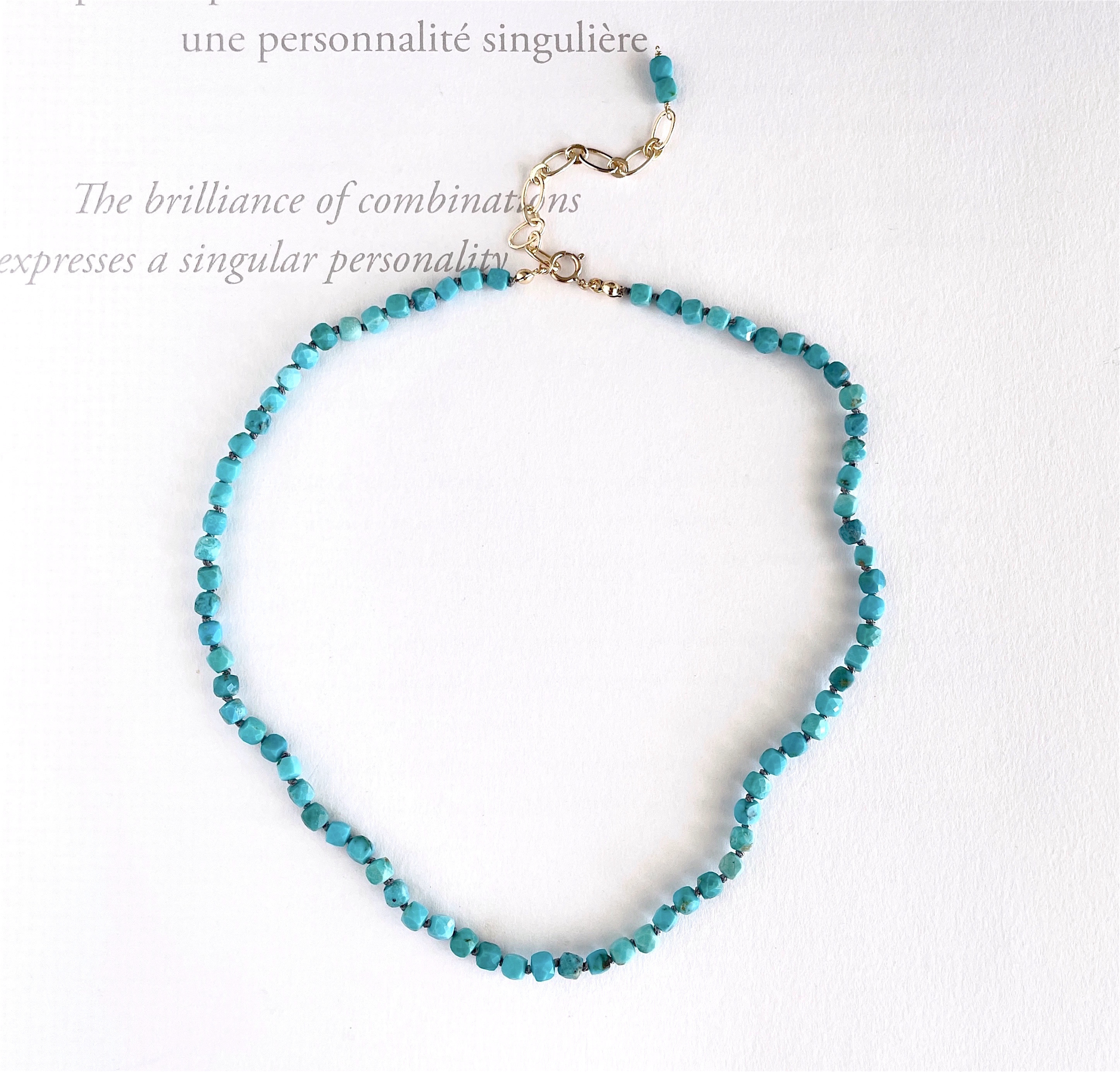 天然ターコイズ キューブカットのチョーカーネックレス（再販）