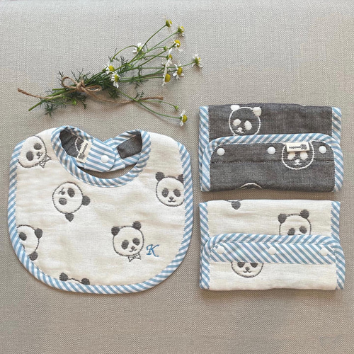 パンダさんのスタイ＊オプションでイニシャル刺繍✨サッキングパッドと 