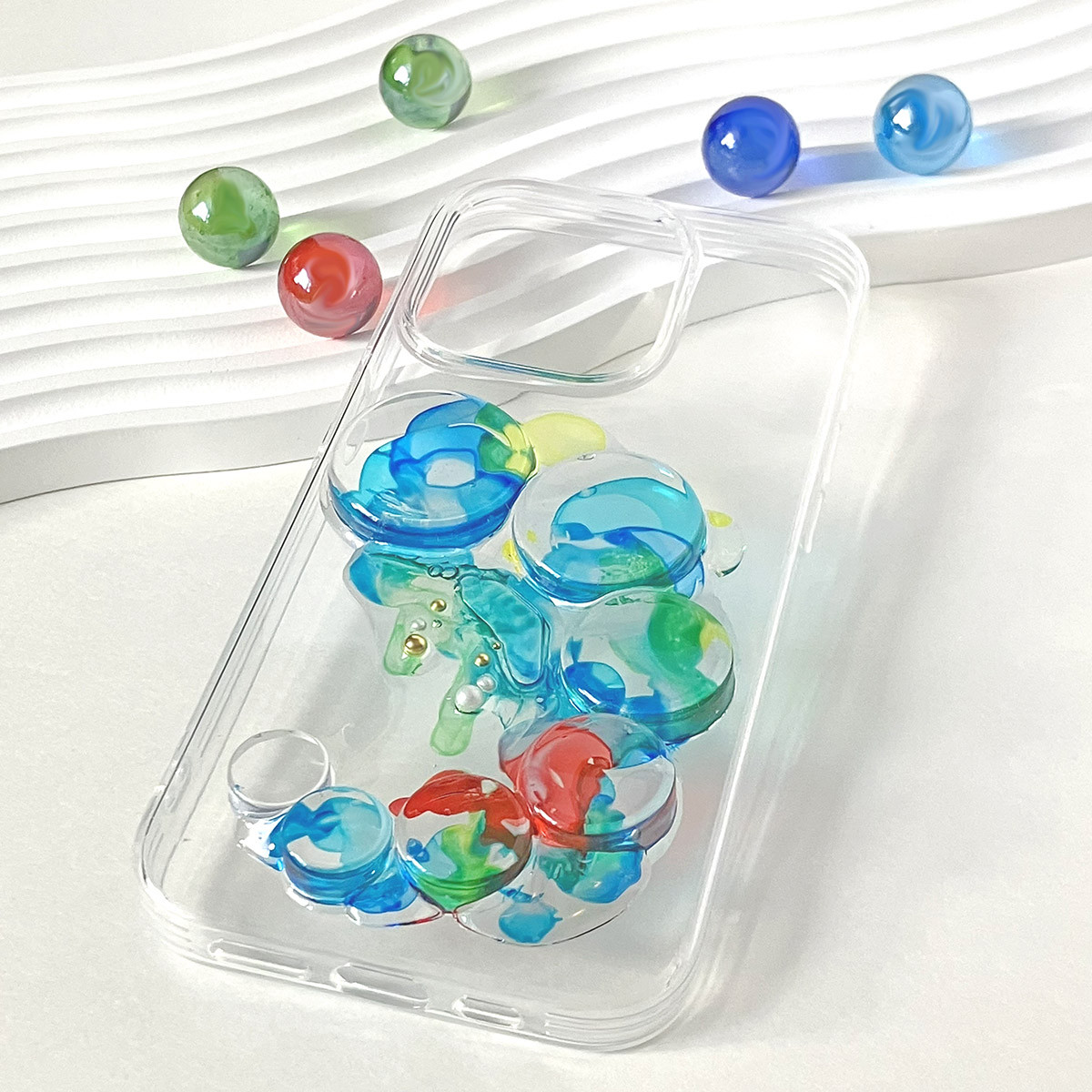 京 マダラニンゲン 金魚iPhoneケース 京 マダラニンゲン 金魚iPhoneケースの通販 by red_panther's
