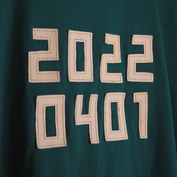 【 数字8桁オーダー 】レザーパッチ Tシャツ（5色）本革 メンズ レディース 7枚目の画像
