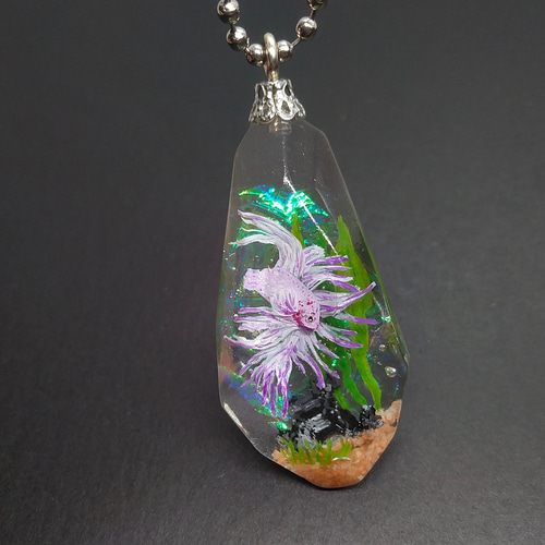 闘魚 ベタフィッシュ鉱石レジン キーホルダーやブックマーカーに