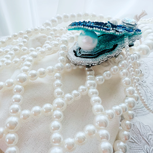 人魚の貝殻バッグ♡パールビーズバッグ/牡蠣刺繍チャーム/淡水ベビー