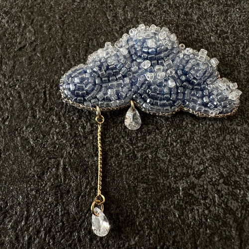 雲のブローチ オートクチュール刺繍 ブローチ La mienne 通販