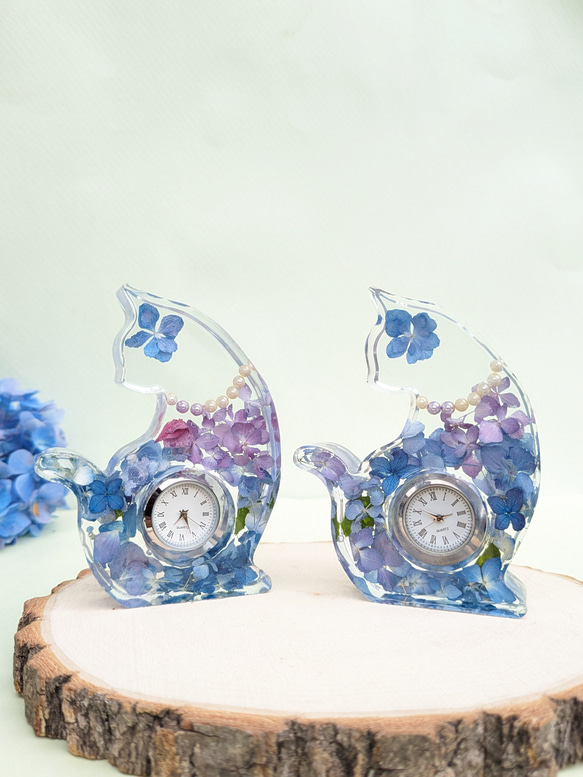 紫陽花入り　猫時計と香水瓶型ストームグラス　セット　母の日にも　夏の福袋 2枚目の画像