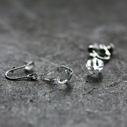 【ﾋﾟｱｽ】ICE DROP（両耳）【ｻｰｼﾞｶﾙｽﾃﾝﾚｽ】【受注生産】 1枚目の画像