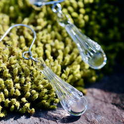 【ﾋﾟｱｽ】DEW DROP -朝露の蕾 morning dew bud-（両耳）【ｻｰｼﾞｶﾙｽﾃﾝﾚｽ】【受注生産】 5枚目の画像