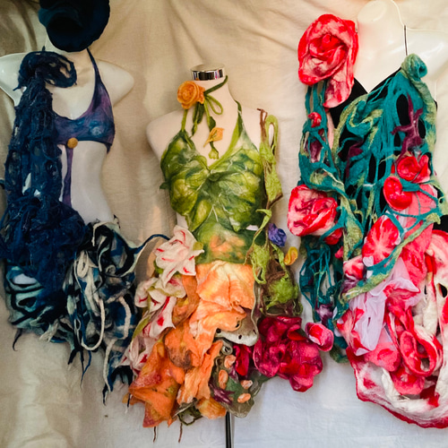 予約注文・オーダーメイド商品 ～ 羊毛フェルトの花の世界の手作り服
