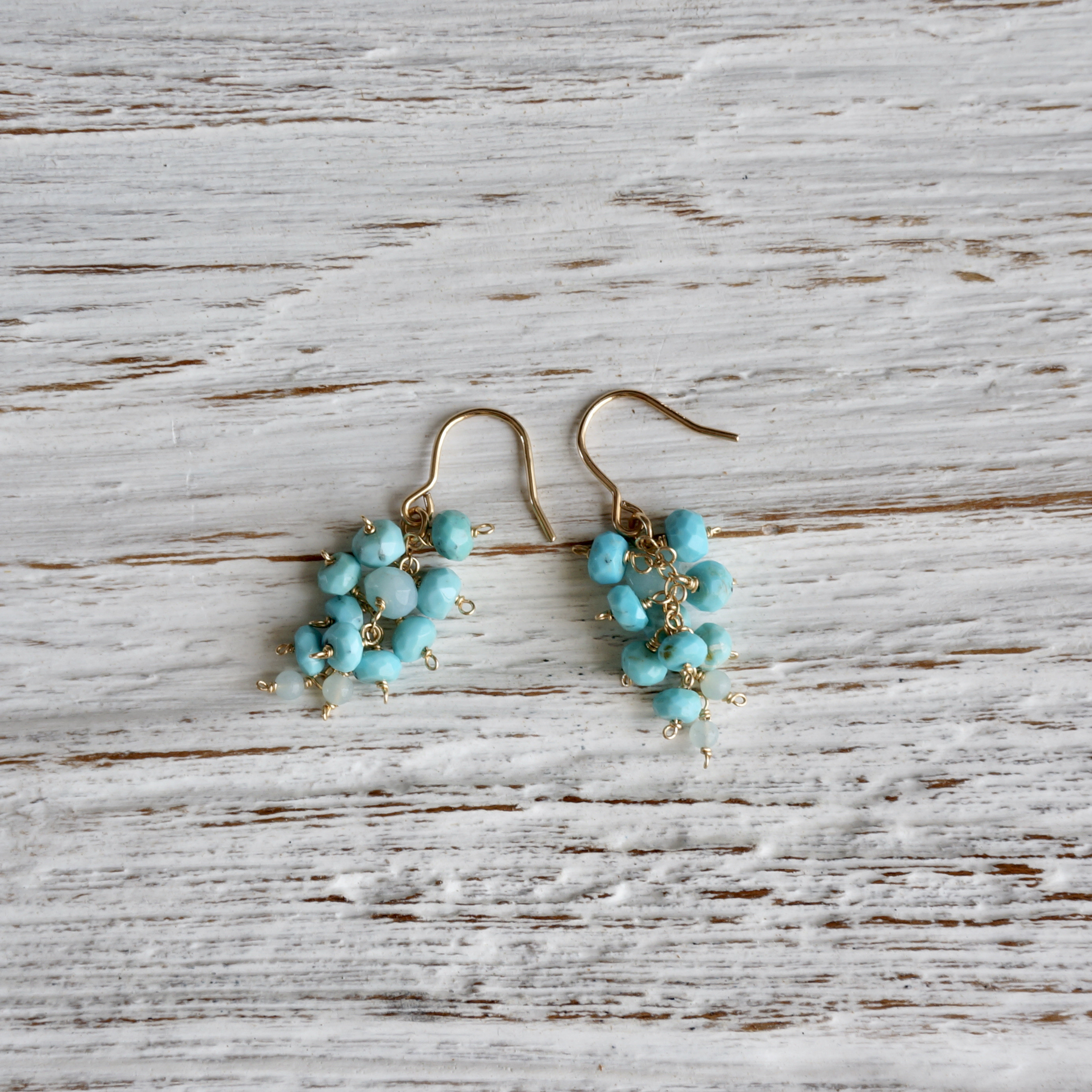 ターコイズとアベンチュリンのふさピアス PE-16        Ω