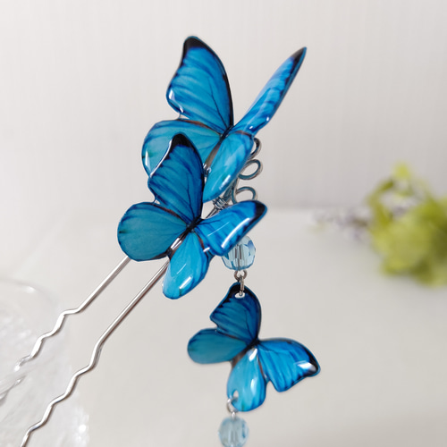 オーダーのお品】モルフォ蝶(新色) スワロフスキー 簪(かんざし) 青い  
