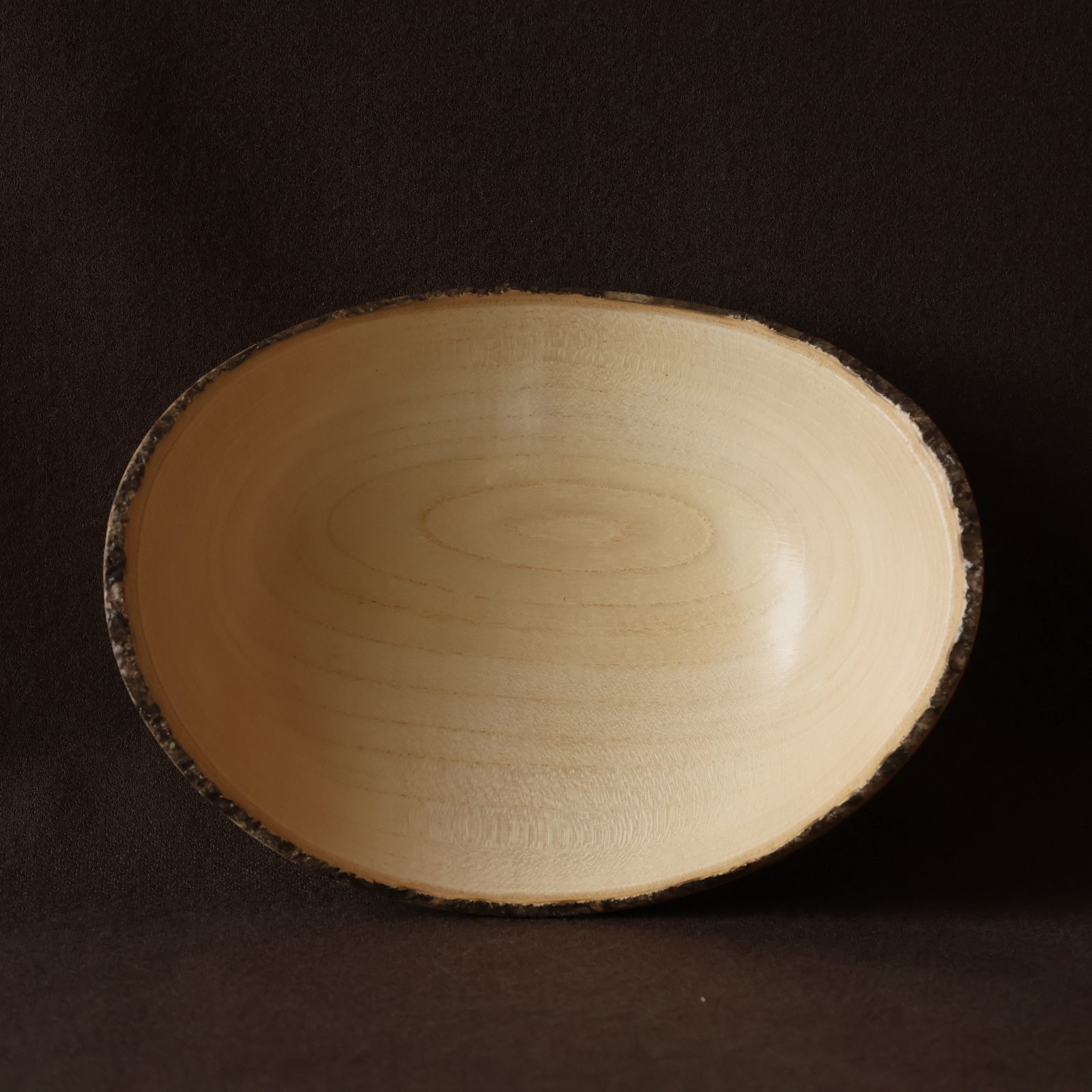 木製サラダボール・ナチュラルエッジ皮付き（ヌルデ）no.1