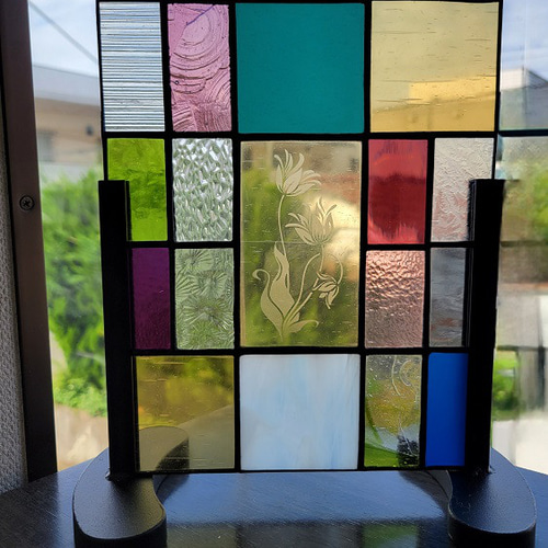 送料無料】シンプル＆シックな小さなパネル☆ステンドグラス☆鉄製