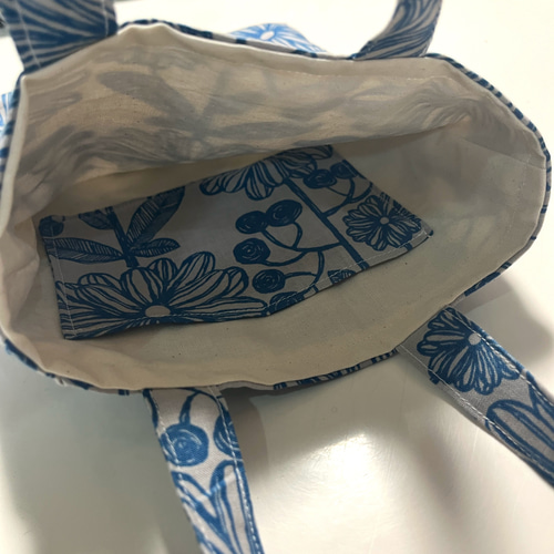 ハンドメイド ミニぺたんこトートバッグ ノルディック調の