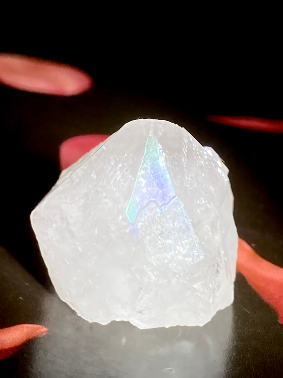 天からの祝福✨　アナンダライト　水晶　レインボークォーツ　原石　クラスター 天からの祝福✨ アナンダライト 水晶 レインボークォーツ 原石