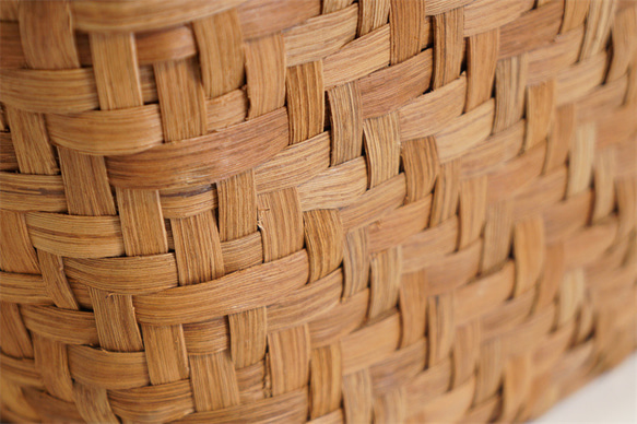 山葡萄 籠 半月口 バック網代編・やまぶどう籠・美品　 かごバッグ 