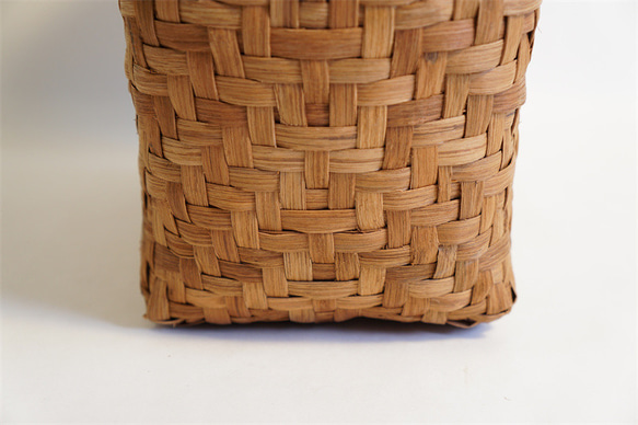 山葡萄 籠 半月口 バック網代編・やまぶどう籠・美品　 かごバッグ 